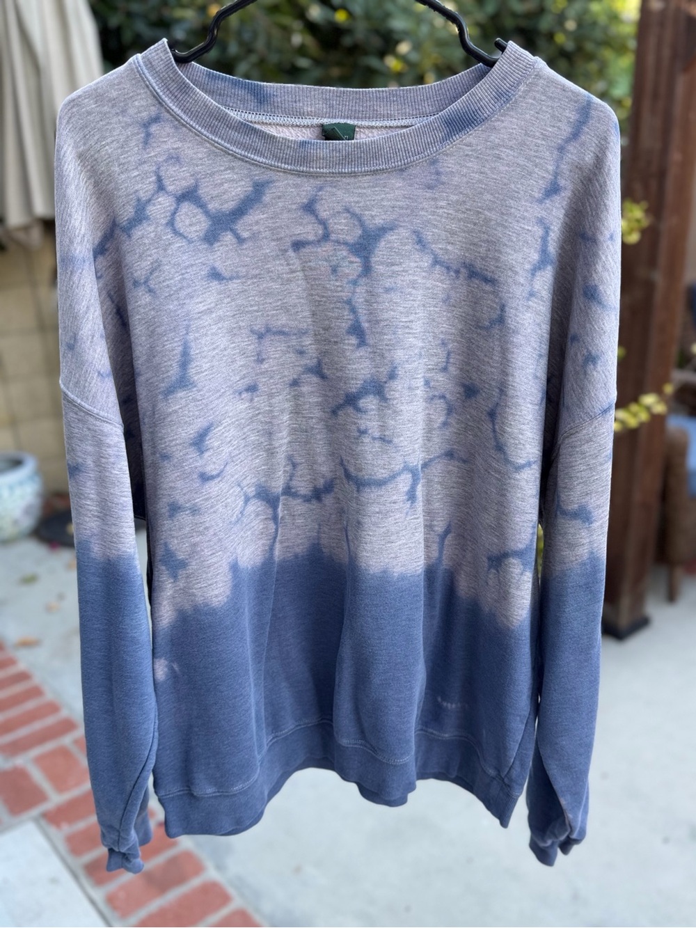 Wild Fable charcoal gray and blue tie-dye oversized crewneck sweatshirt